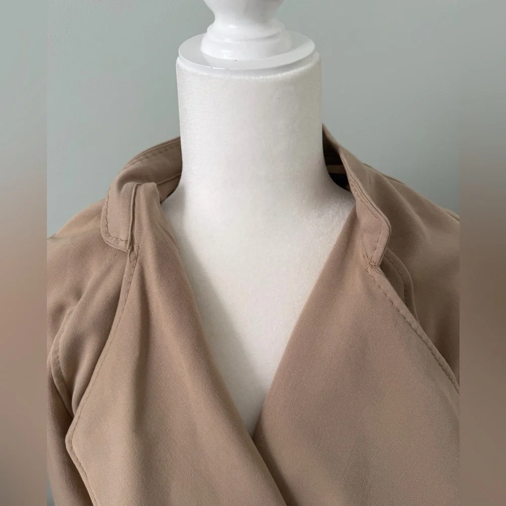 H&M Beige Trench Coat - Picture 4 of 13